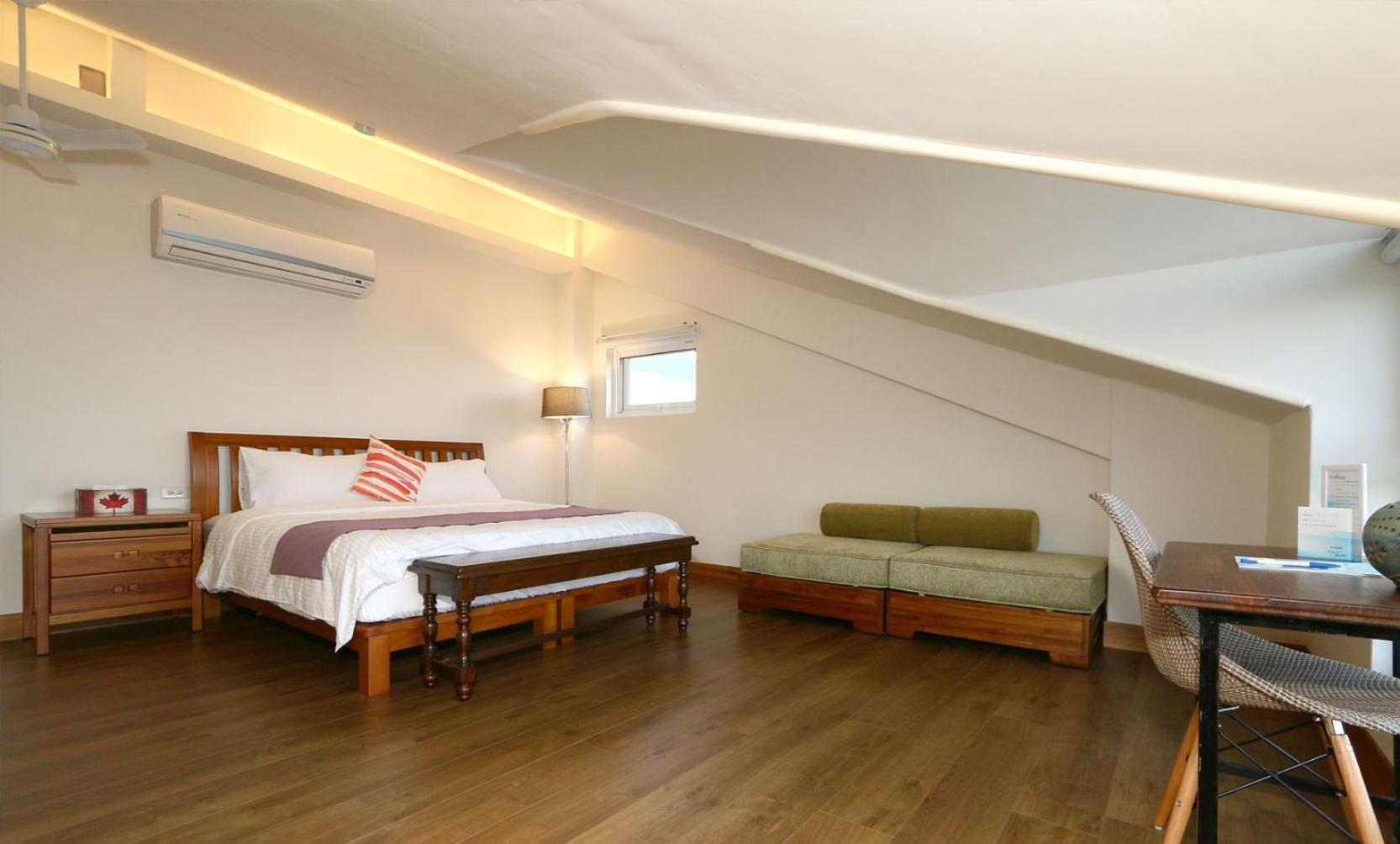 Coastline Azure B&B Тонхэ Экстерьер фото